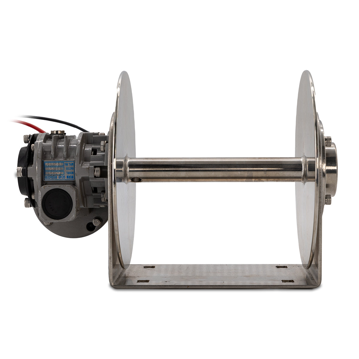 An anchor winch with a silver aluminum drum and a gray motor housing labeled 'SAILOR', featuring electrical wiring and a black handle.